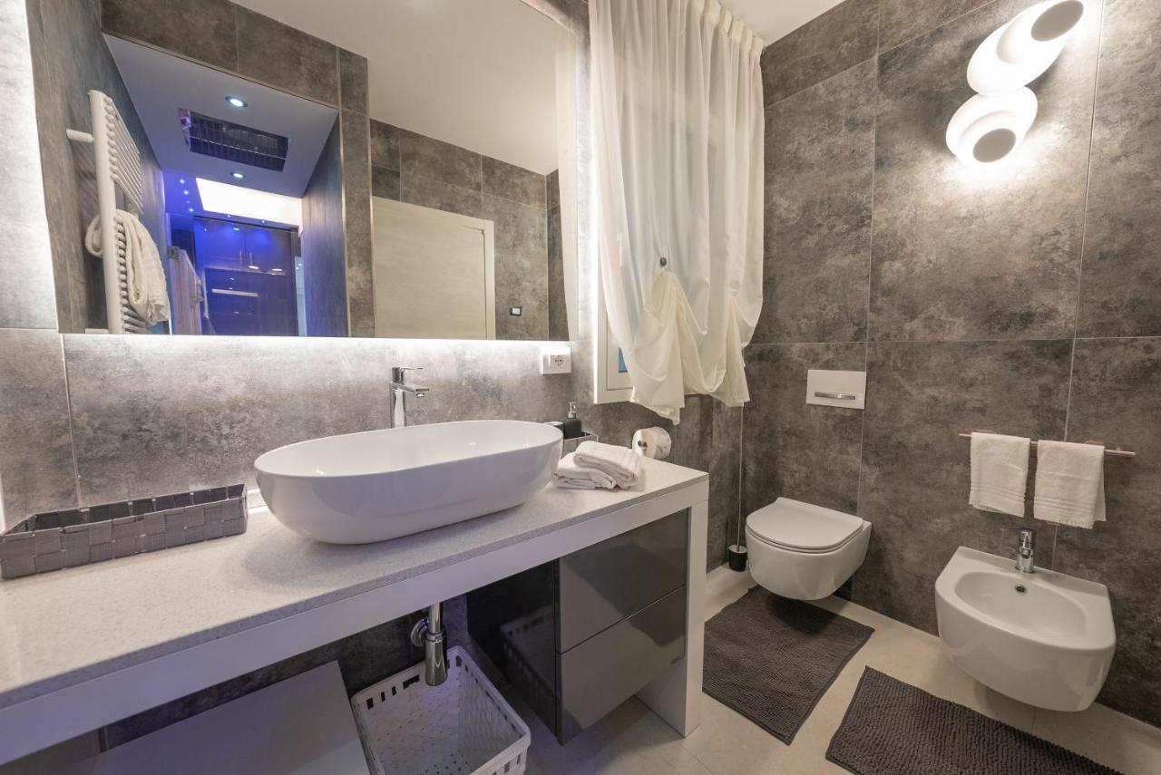 Magic Luxury Apartments Bardolino Eksteriør billede