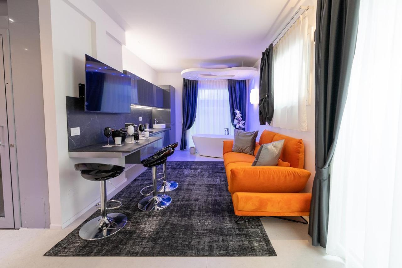 Magic Luxury Apartments Bardolino Eksteriør billede