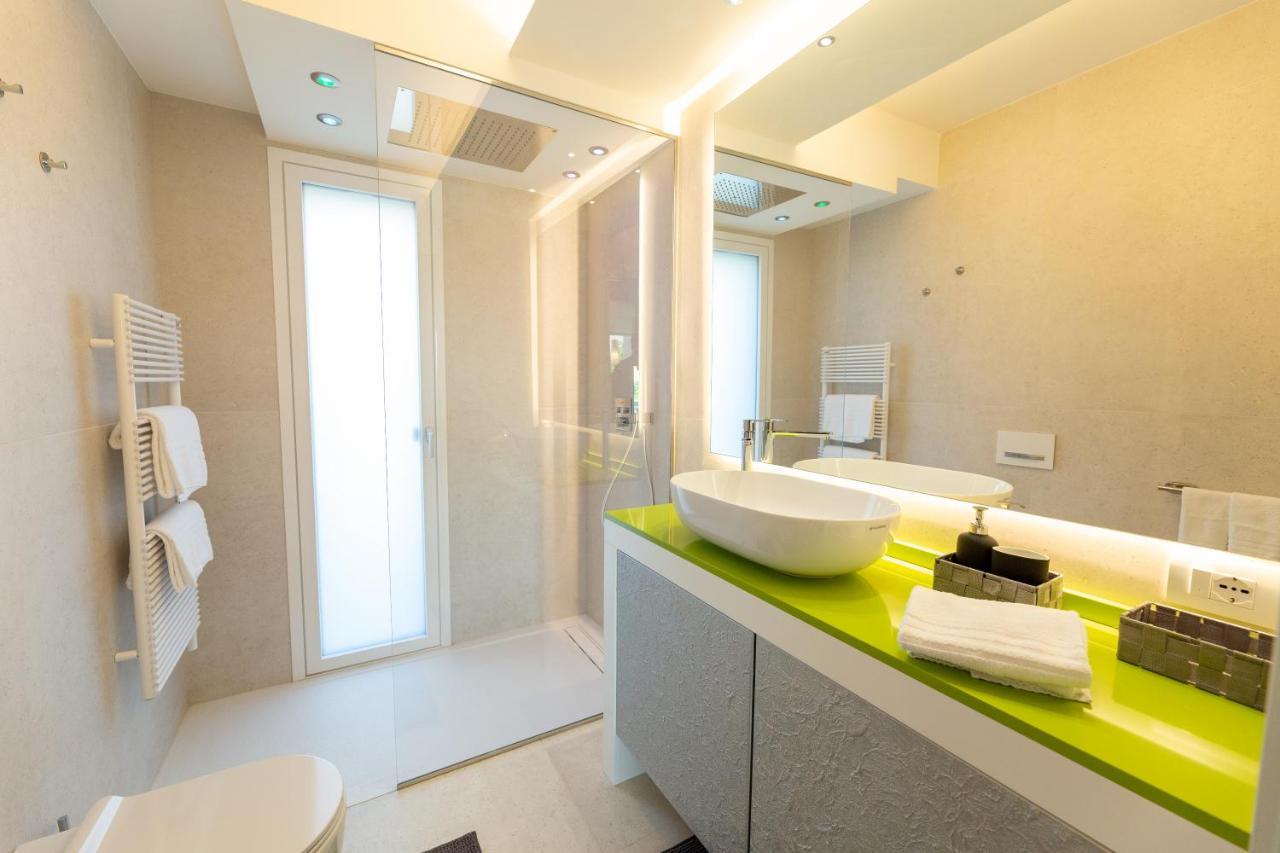 Magic Luxury Apartments Bardolino Eksteriør billede